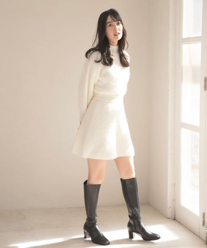 收腰針織連衣裙