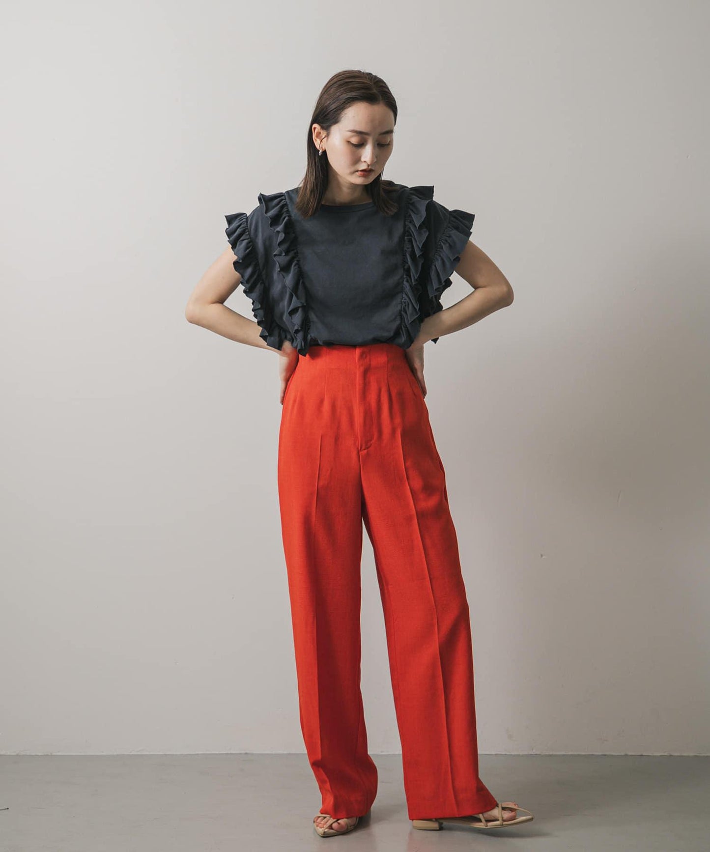 UR TECH DRYLUXE仿亞麻寬鬆長褲