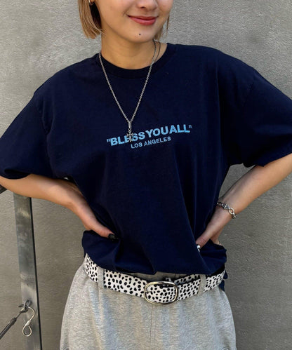 /2尺寸【BLESSYOU/佈雷斯優】顏料刺繡logo T恤