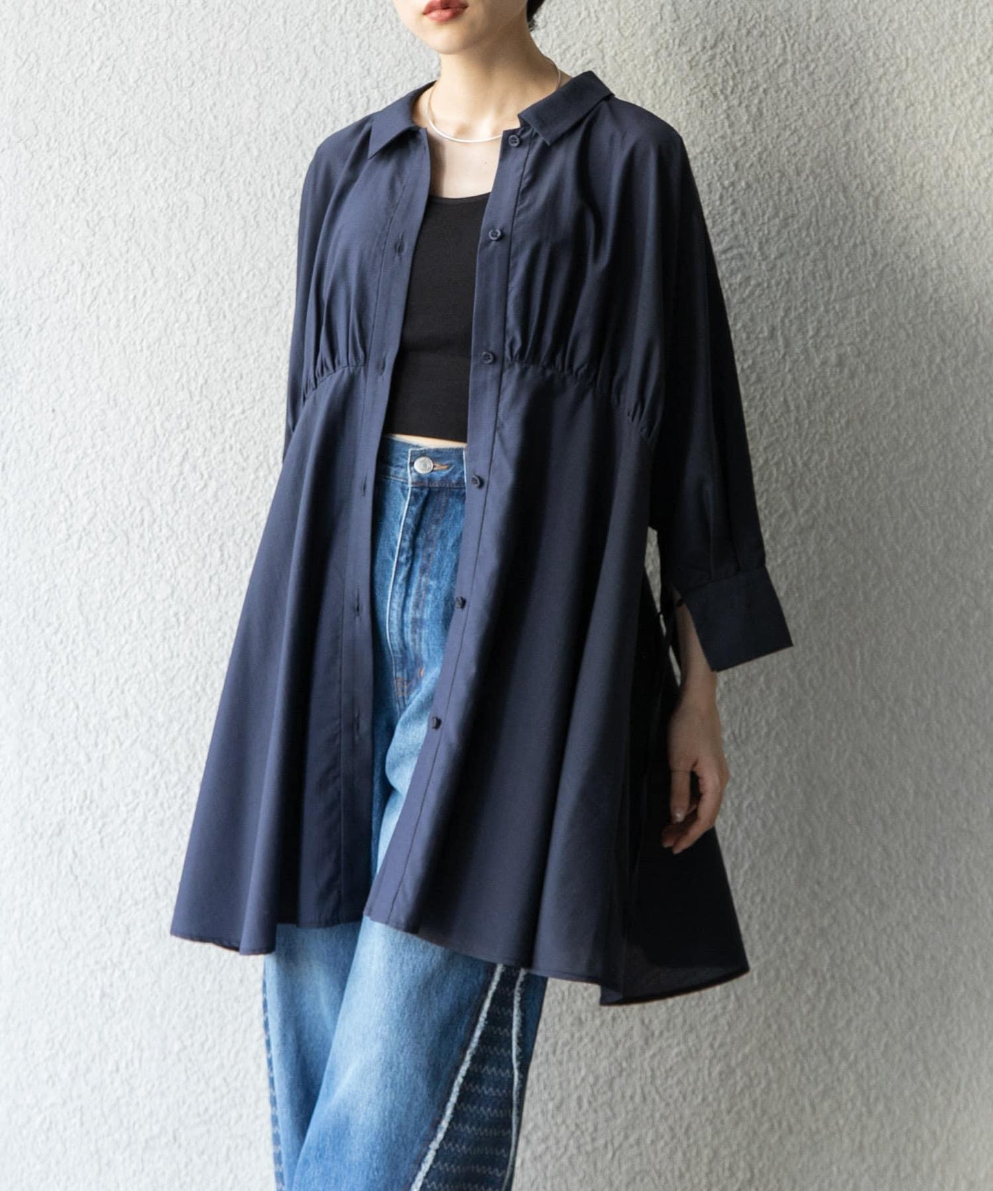 曲線褶皺迷你連衣裙