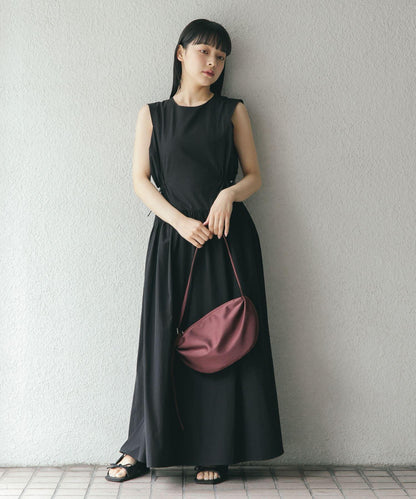 無袖抽繩連衣裙