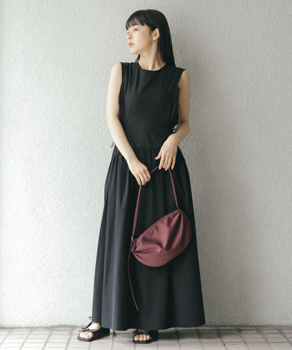 無袖抽繩連衣裙