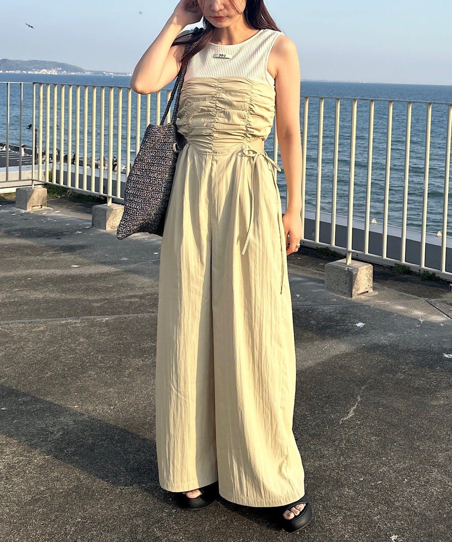 鏤空設計 2piece 揹帶褲套裝