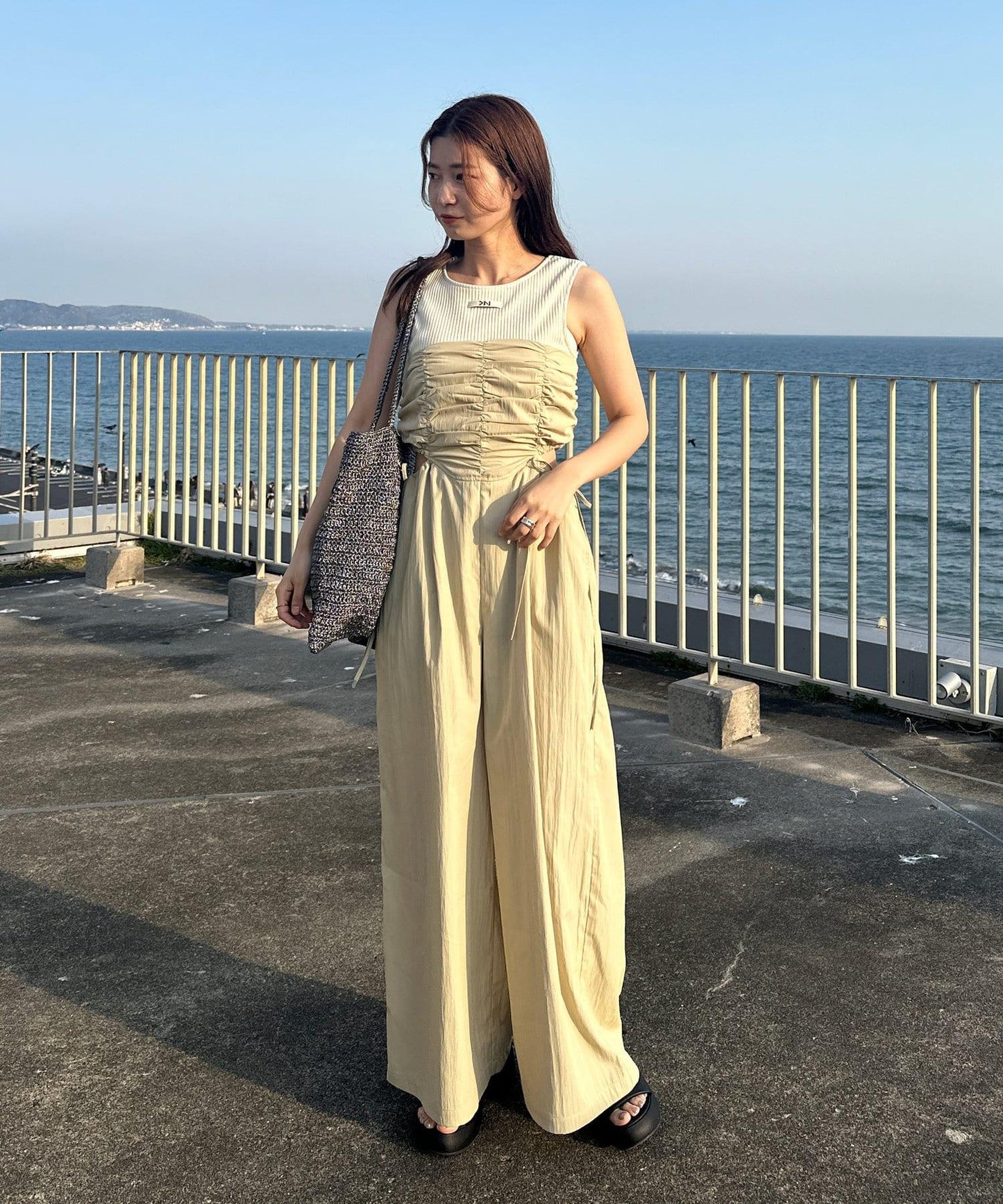 鏤空設計 2piece 揹帶褲套裝