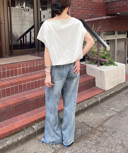 《健康肌露膚》法式短袖露肩衛衣