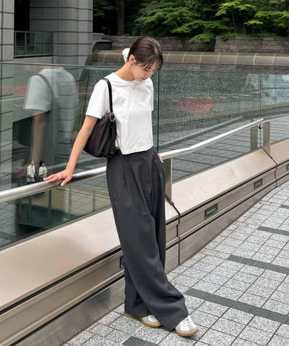 【PIKO企劃 / 復古】背部標誌刺繡緊身T恤