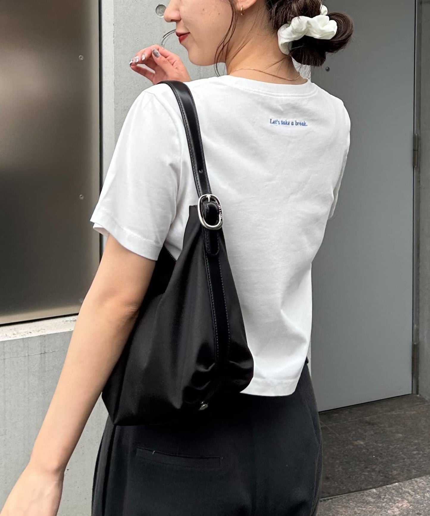 【PIKO企劃 / 復古】背部標誌刺繡緊身T恤