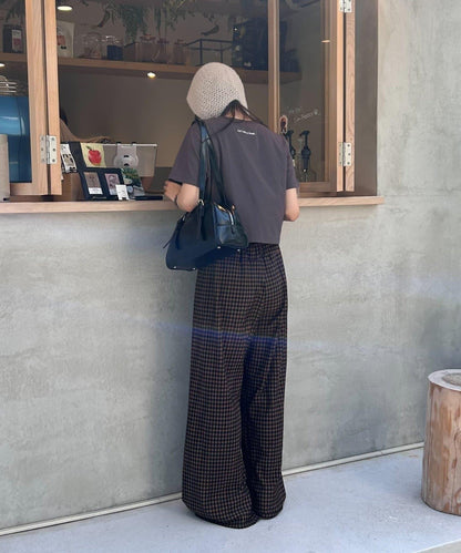 【PIKO企劃 / 復古】背部標誌刺繡緊身T恤