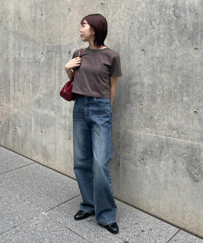 【PIKO企劃 / 復古】背部標誌刺繡緊身T恤