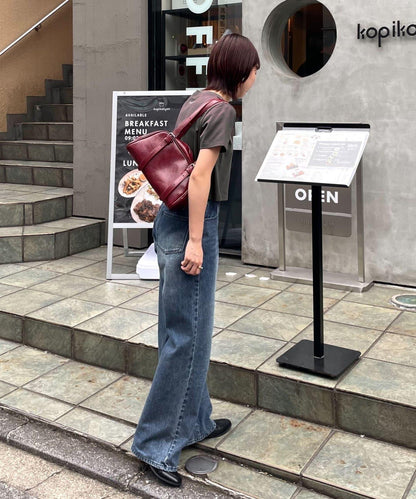 【PIKO企劃 / 復古】背部標誌刺繡緊身T恤