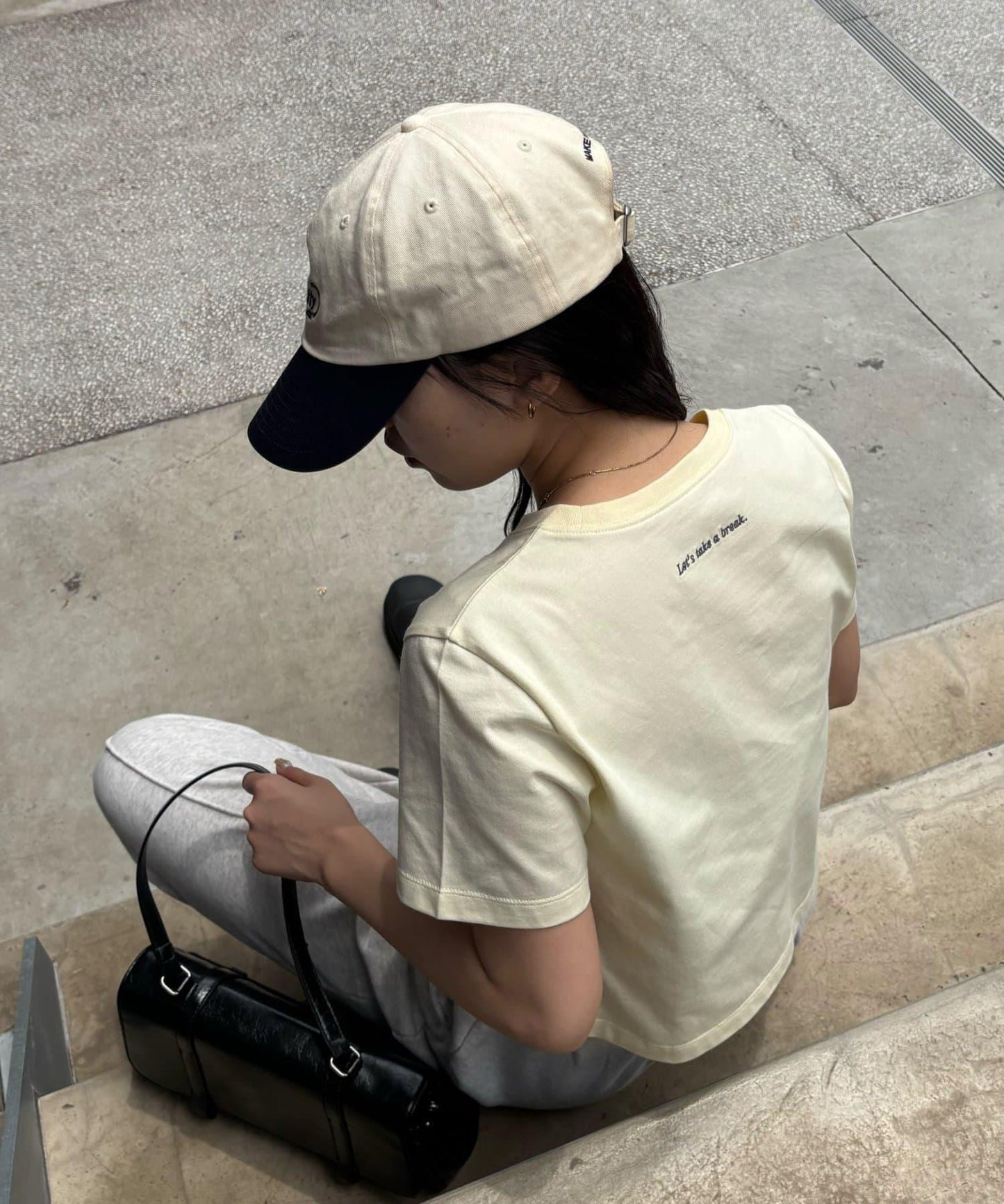 【PIKO企劃 / 復古】背部標誌刺繡緊身T恤