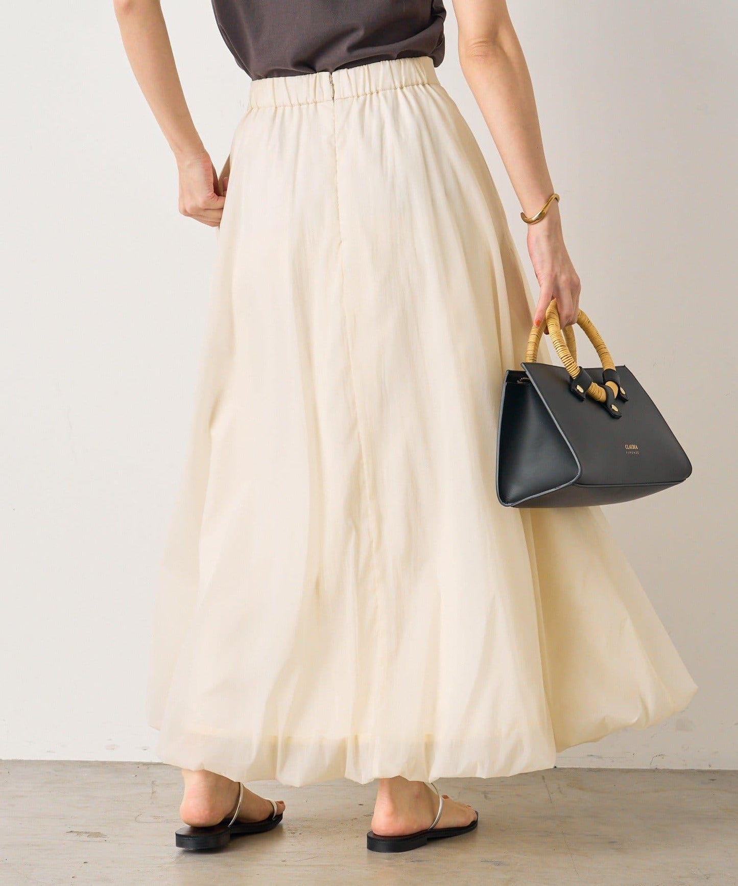 輕盈塔夫綢燈籠半身裙