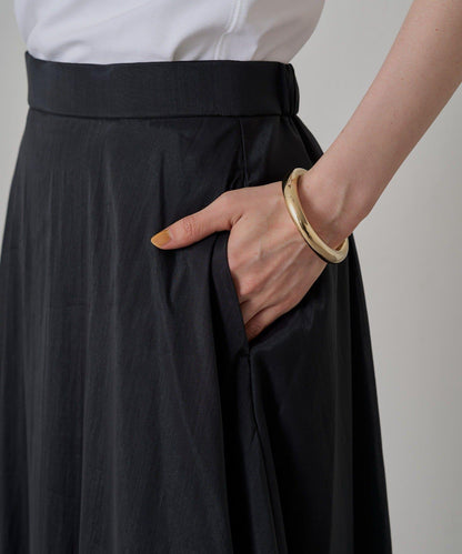 輕盈塔夫綢燈籠半身裙