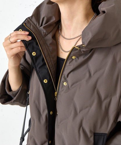 配色連帽羽絨服
