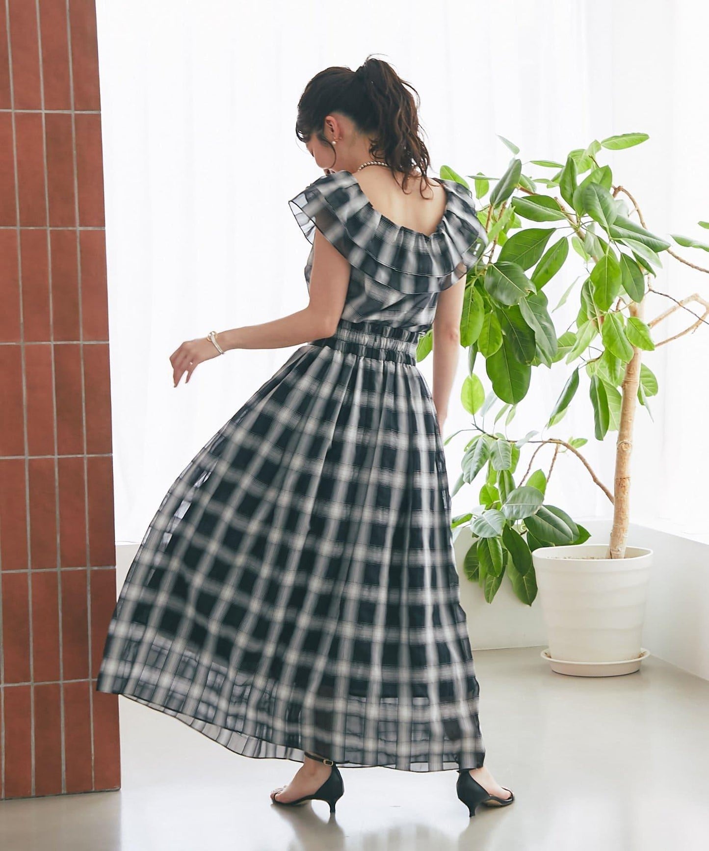 【La boutique BonBon】透視格紋褶皺長裙