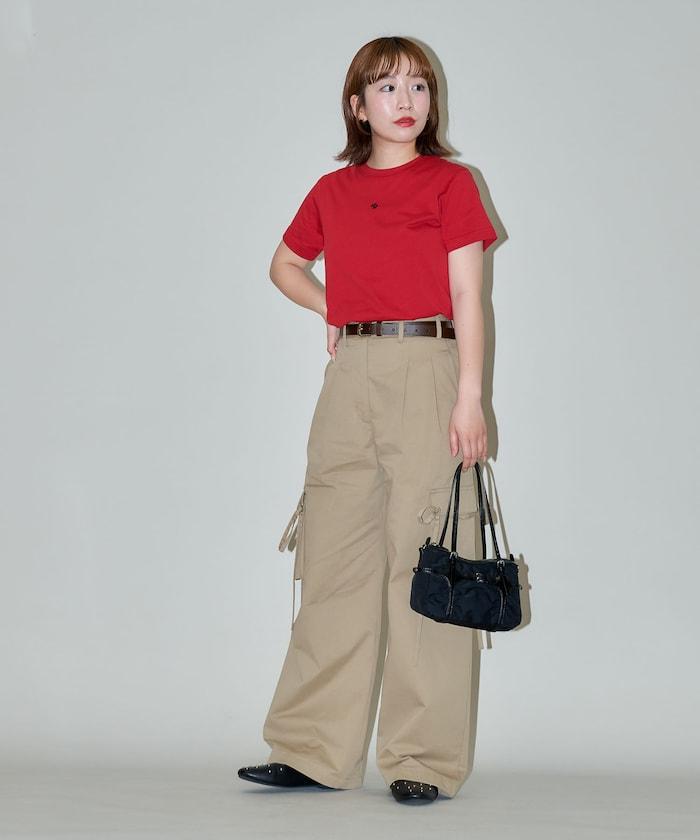 一點刺繡logo T恤