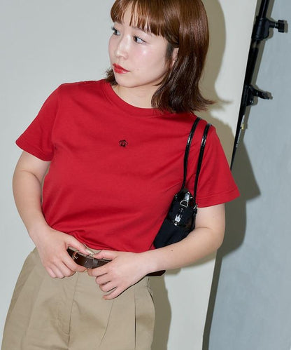 一點刺繡logo T恤