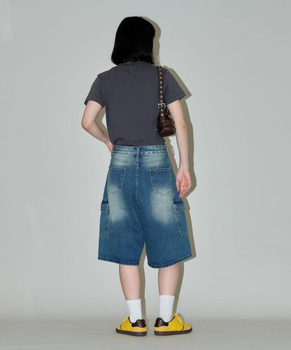 一點刺繡logo T恤