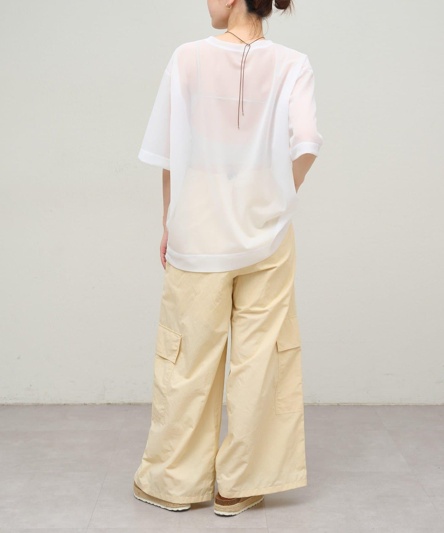 Omekashi 透膚剪裁套頭上衣