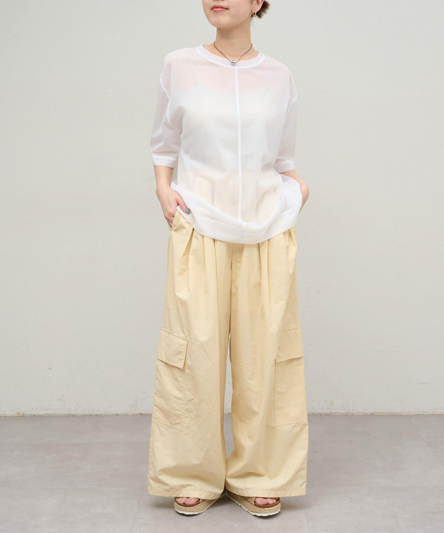 Omekashi 透膚剪裁套頭上衣