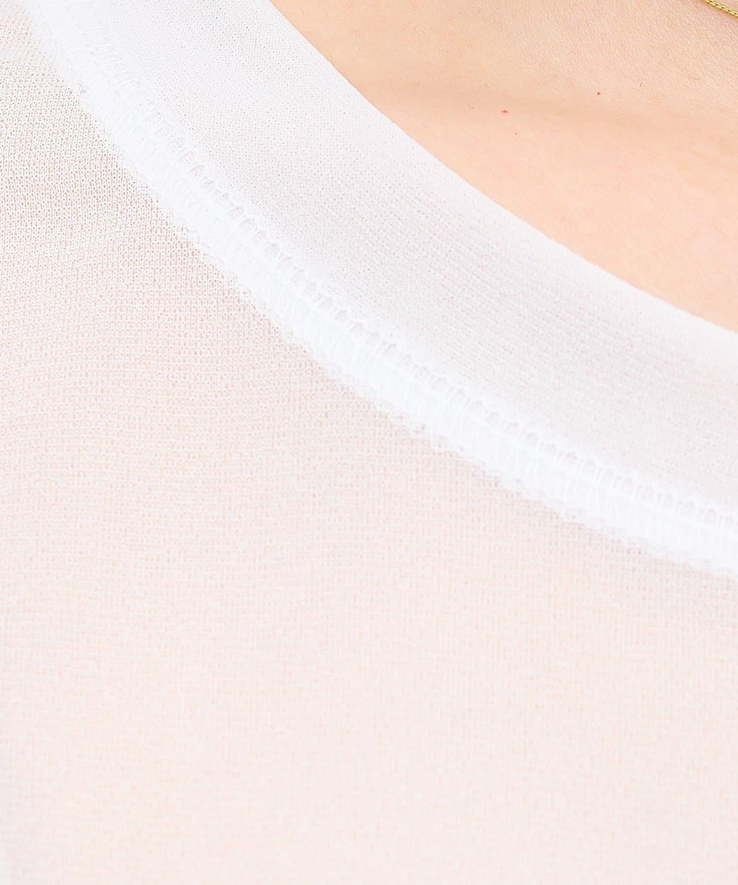 Omekashi 透膚剪裁套頭上衣