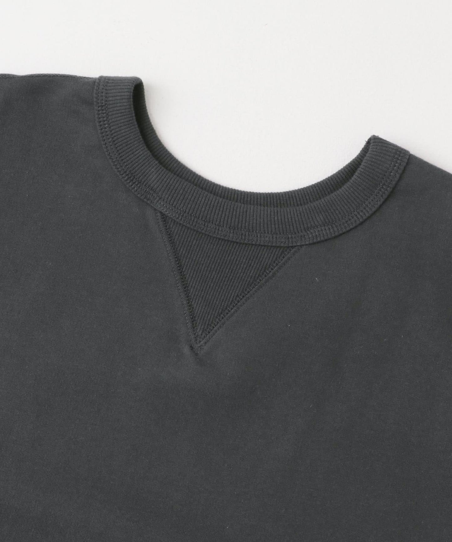 輕薄衛衣短袖T恤