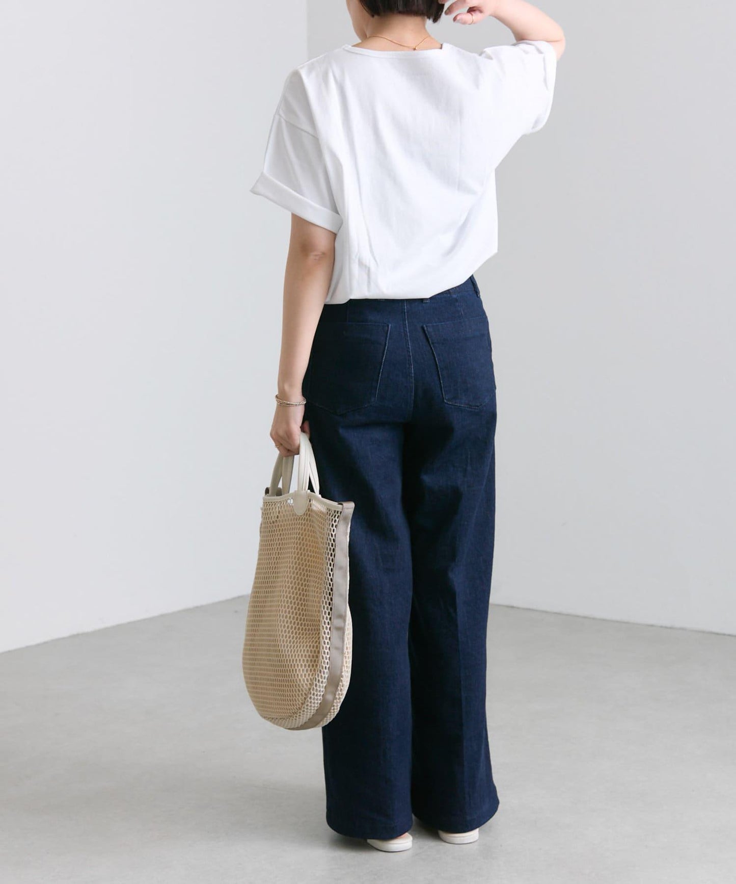 ear PAPILLONNER 環尾狐猴刺繡T恤