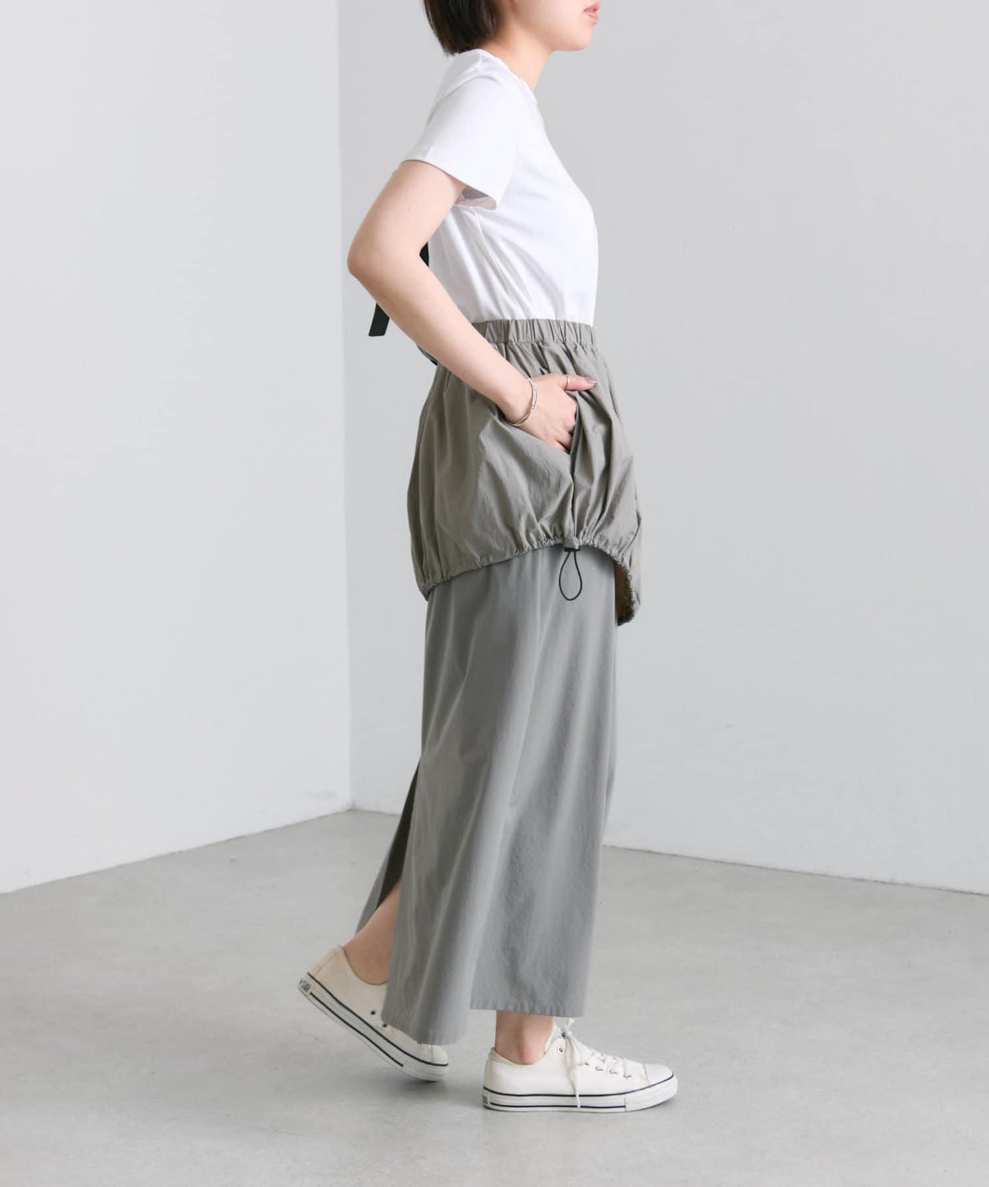 ear PAPILLONNER 不對稱氣球廓形連衣裙