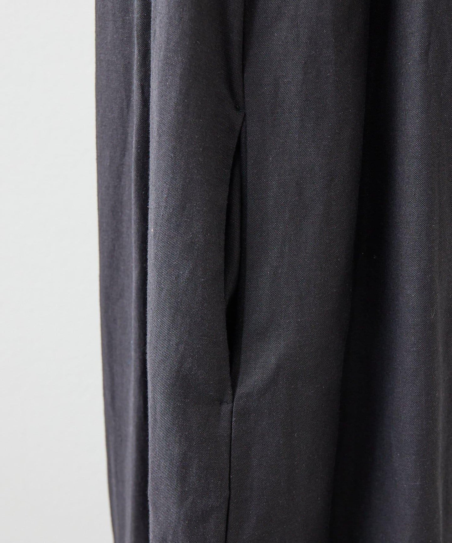 ear PAPILLONNER 不對稱無袖設計 連衣裙