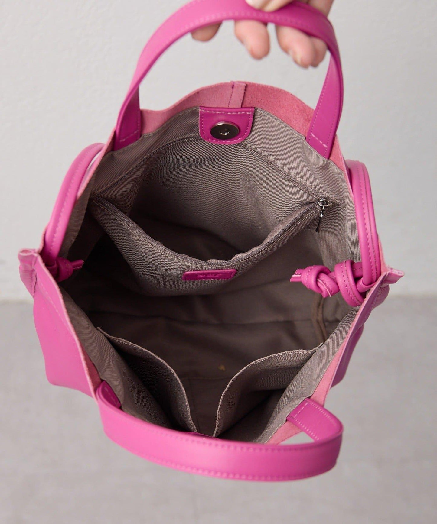 ear PAPILLONNER 中心點設計托特包 S款