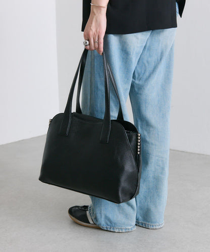 鉚釘分隔手提包《社交網絡上諮詢眾多！/真皮/A4尺寸適用》