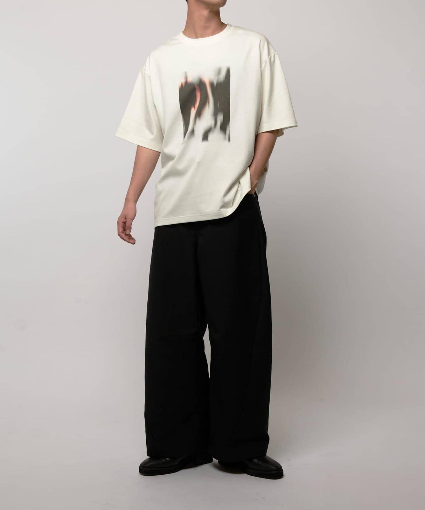 Lui's Out of Focus T T恤