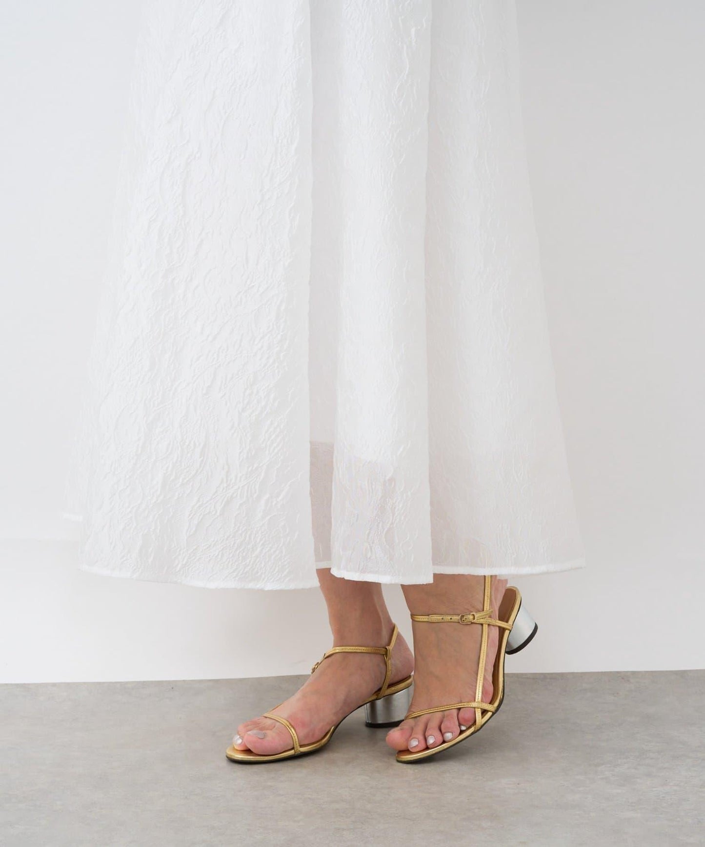 透紗提花半身裙