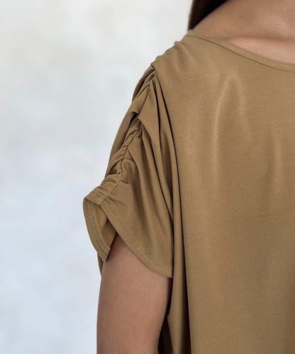 肩部褶皺氣球袖T恤