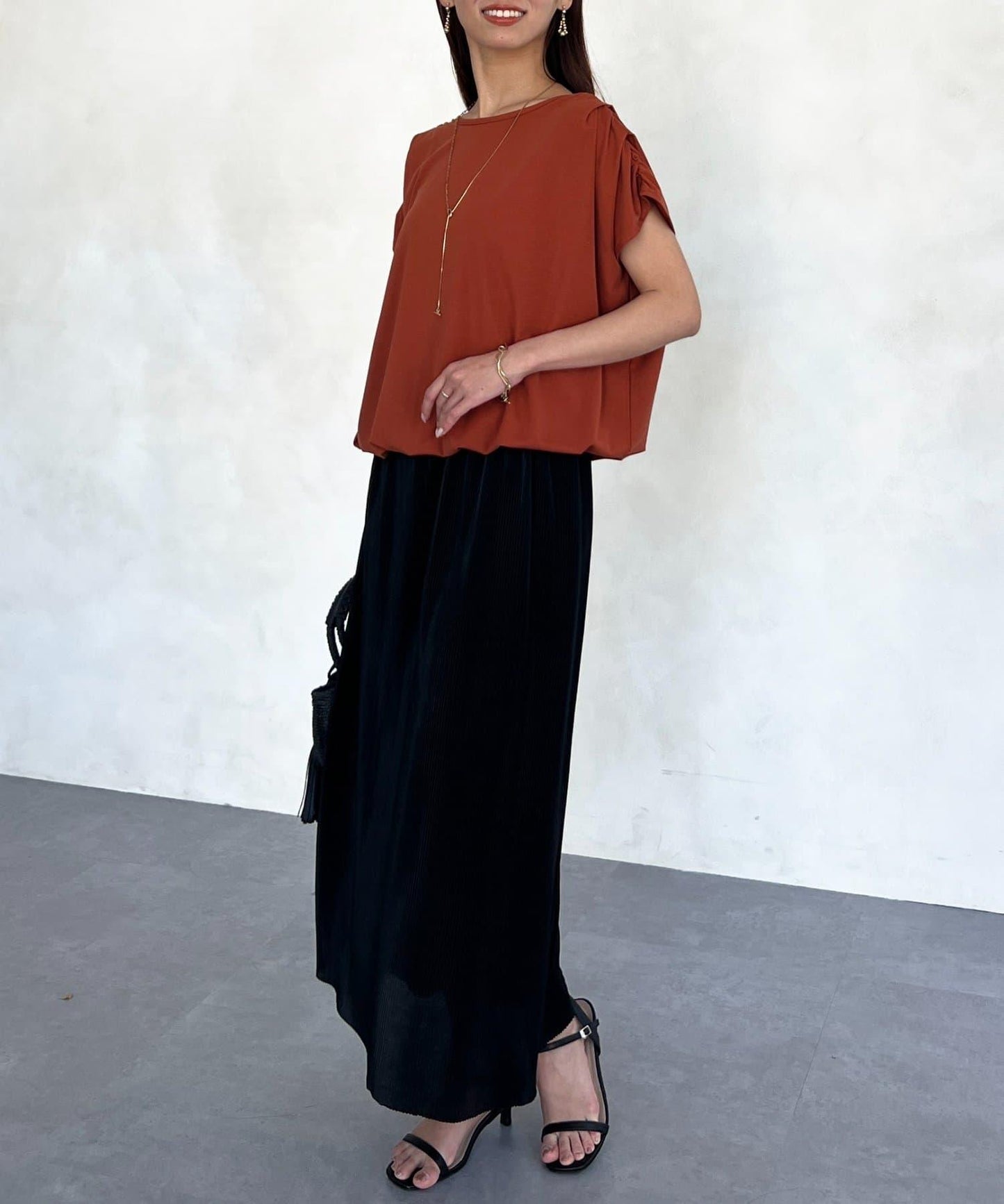 肩部褶皺氣球袖T恤