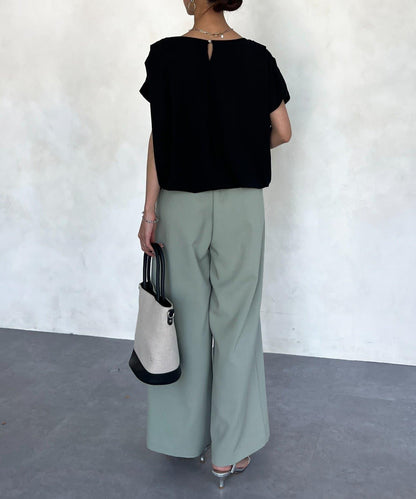 肩部褶皺氣球袖T恤