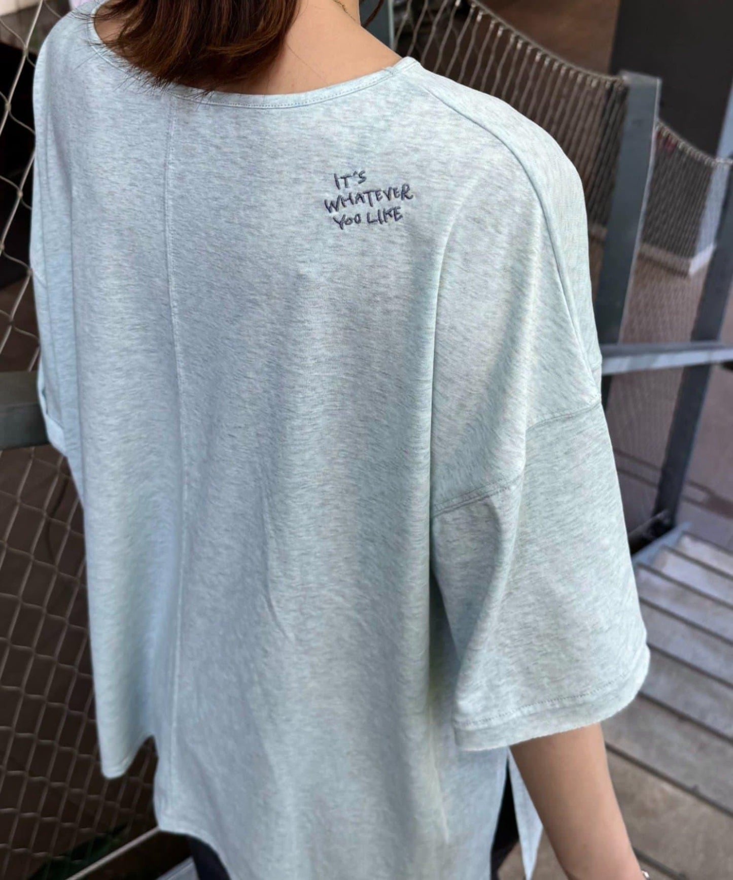 透薄拼接一點刺繡oversize短袖T恤