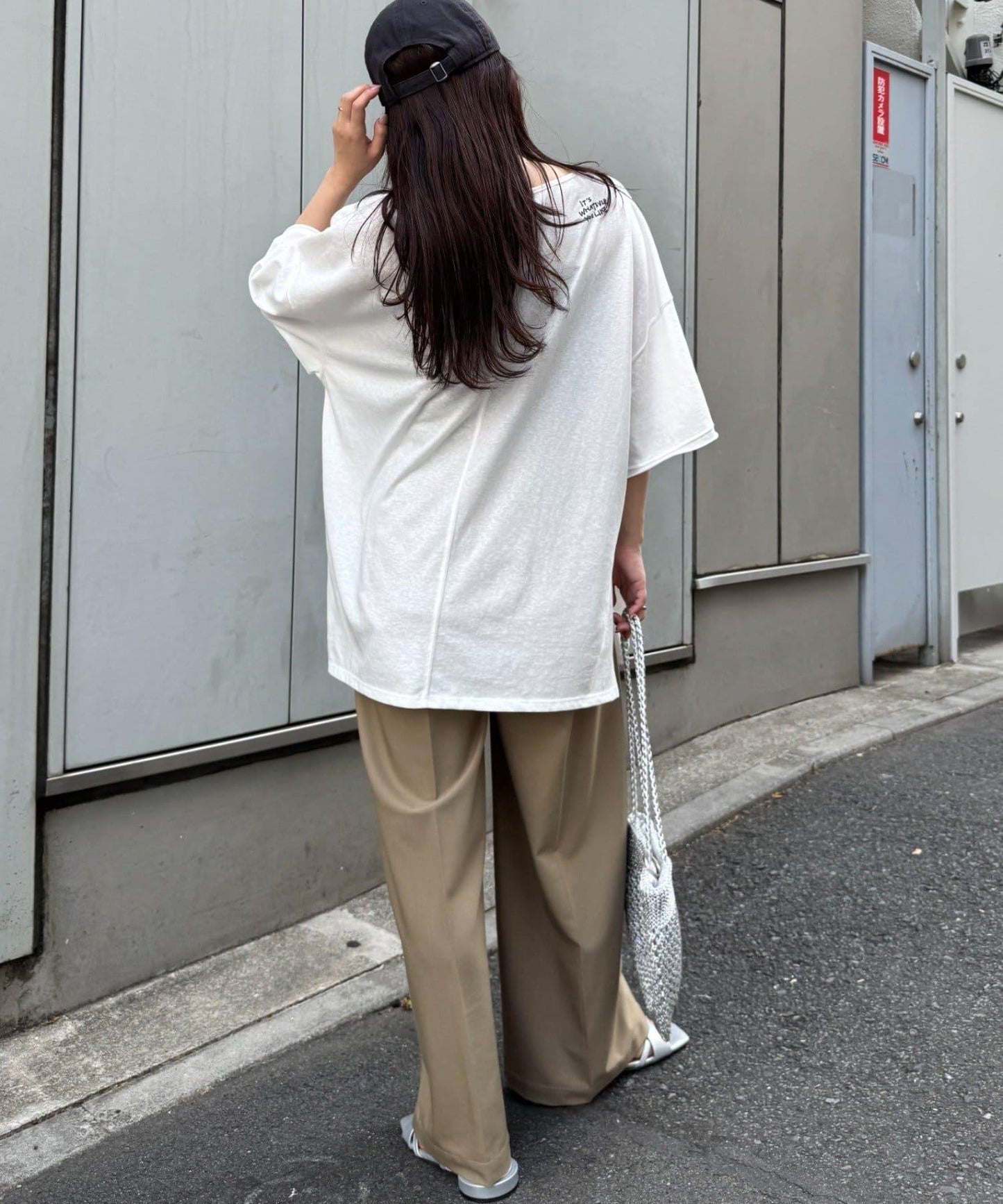 透薄拼接一點刺繡oversize短袖T恤