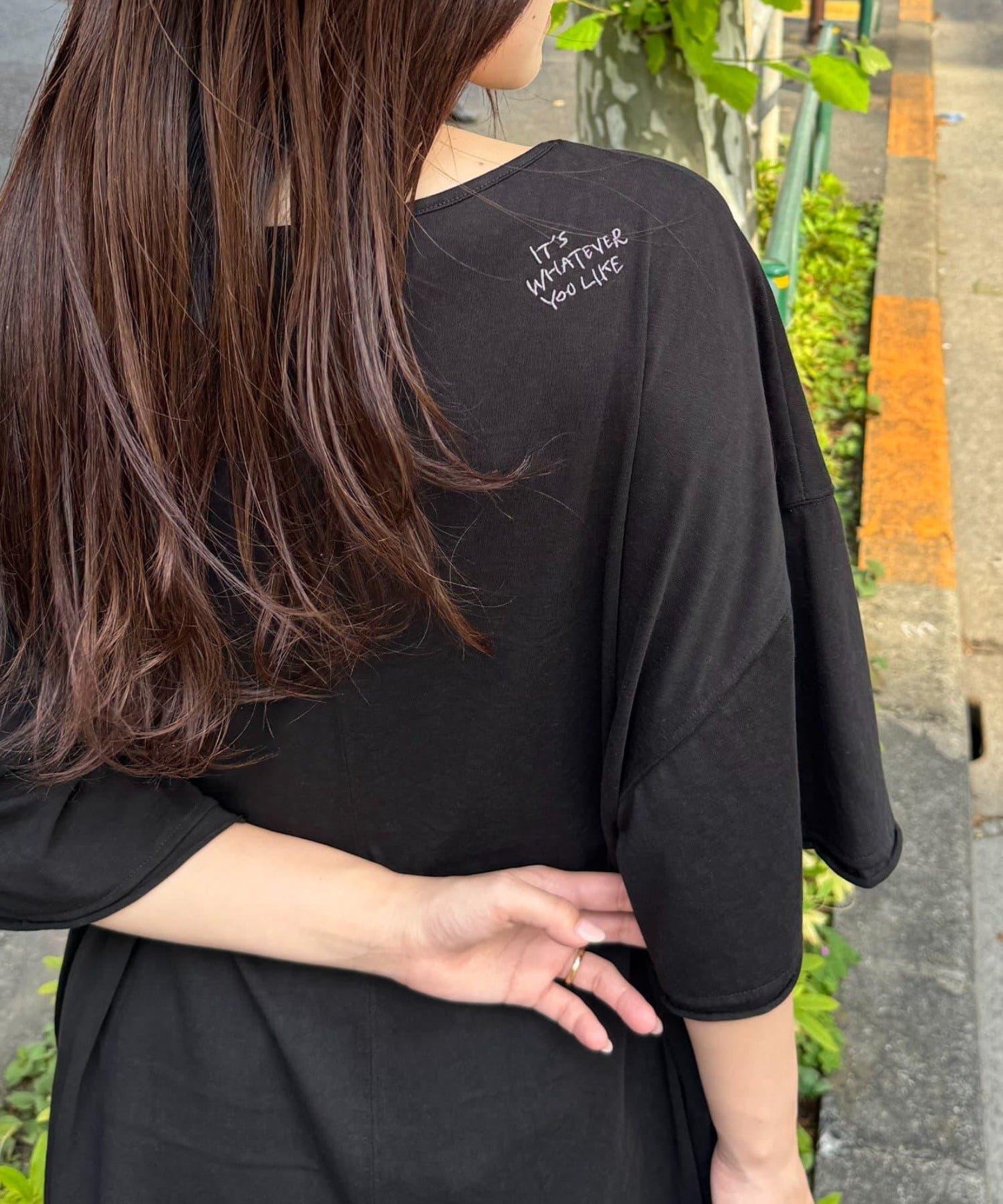 透薄拼接一點刺繡oversize短袖T恤