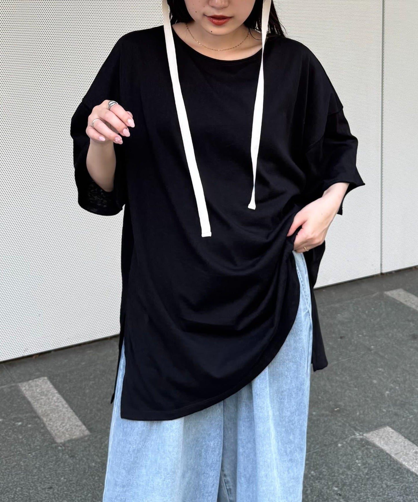 透薄拼接一點刺繡oversize短袖T恤