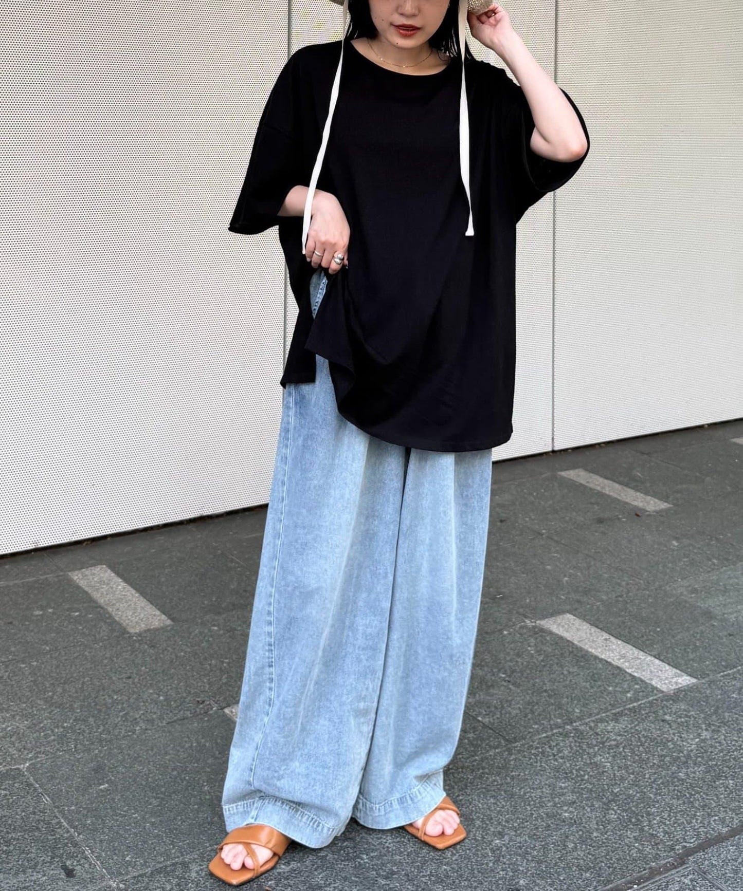 透薄拼接一點刺繡oversize短袖T恤