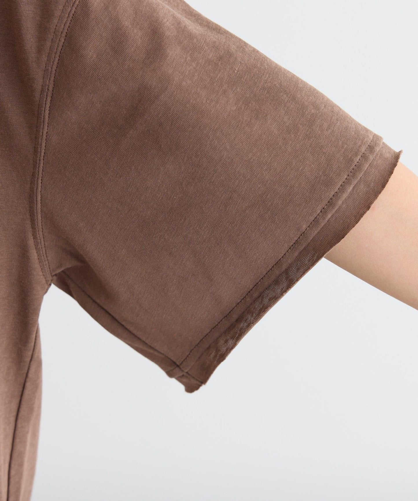 透薄拼接一點刺繡oversize短袖T恤