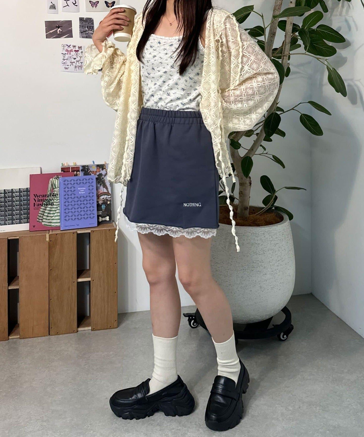 【中性款】小花紋蕾絲杯託吊帶背心