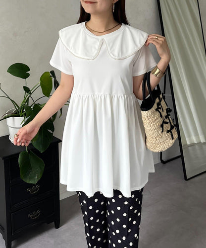 珍珠色荷葉邊上衣