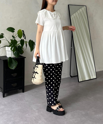 珍珠色荷葉邊上衣