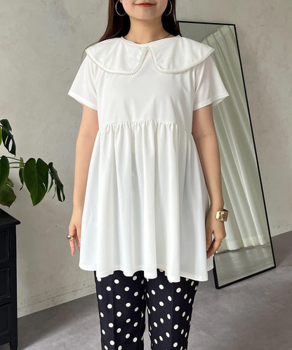 珍珠色荷葉邊上衣