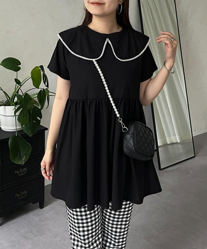 珍珠色荷葉邊上衣