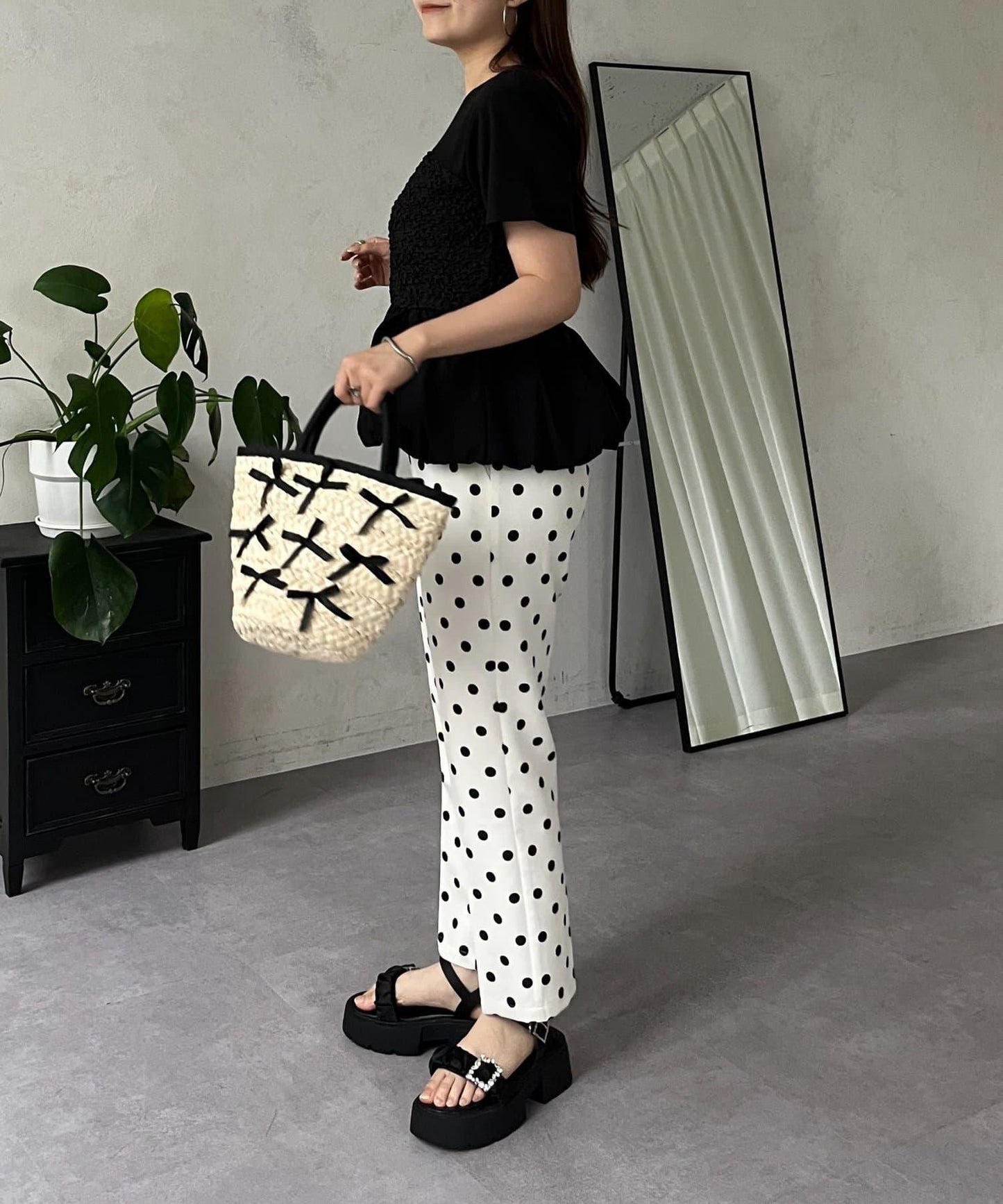 綁帶綁帶吊帶露肩荷葉邊T-shirt