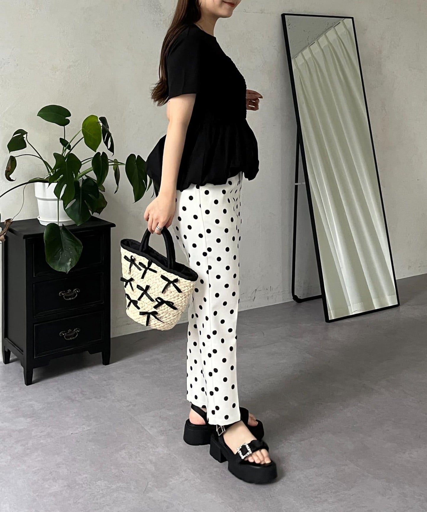 綁帶綁帶吊帶露肩荷葉邊T-shirt