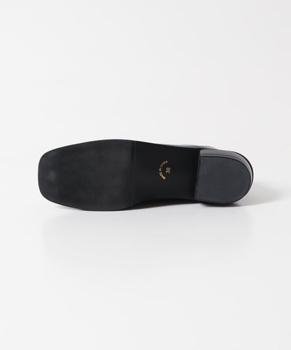 中縫方頭樂福鞋